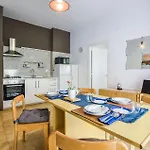 Gorgeous In Apartman *